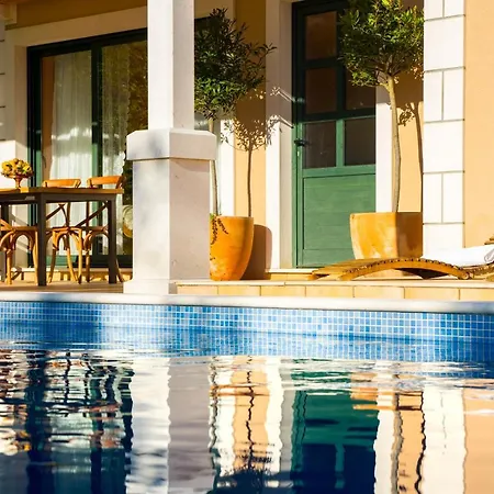 Apartment Maha - Pool And Jacuzzi, Included Breakfast