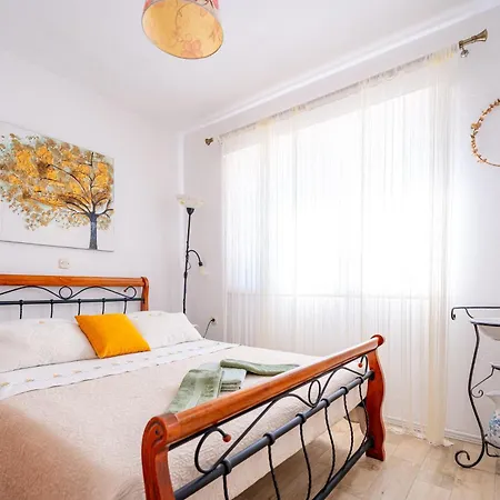 Apartment Maha - Pool And Jacuzzi, Included Breakfast