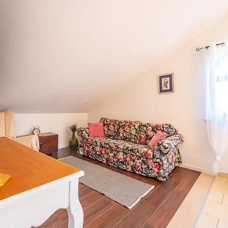 Apartment Maha - Pool And Jacuzzi, Included Breakfast *