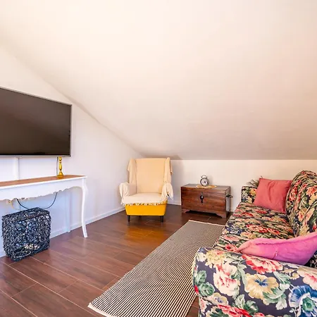 Maha - Pool And Jacuzzi, Included Breakfast Apartment